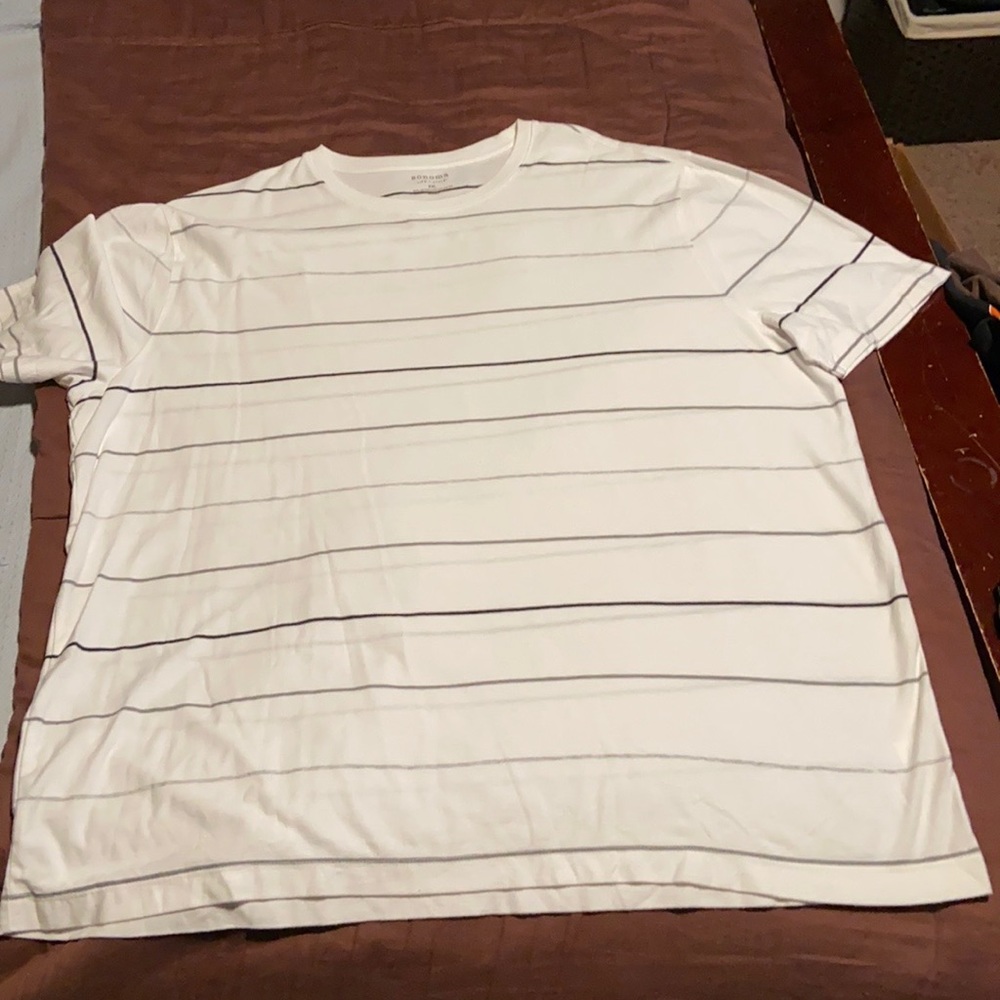 Men’s Pullover Short Sleeve Tee by Sonoma Brand.